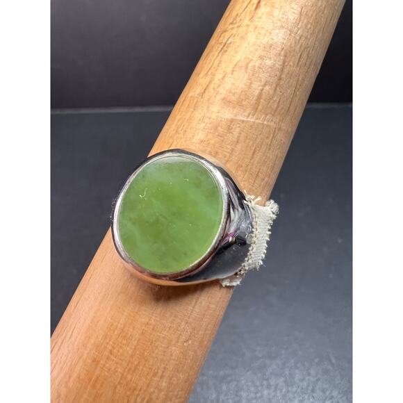 Vintage MCM Sterling Silver Nephrite Jade Ring – Size 10 - Picture 8 of 15